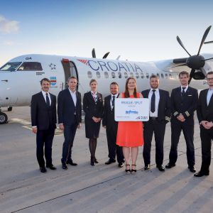 Croatia Airlines zahájila sezónní lety na lince Praha – Split | Letiště  Václava Havla Praha, Ruzyně
